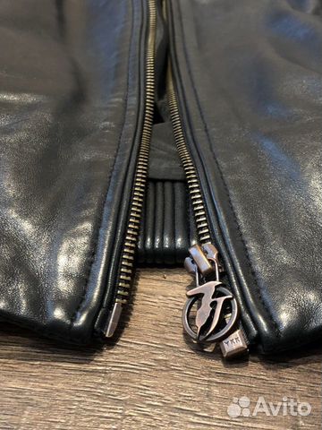 Кожаная куртка женская Trussardi Кожаная куртка женская Trussardi
