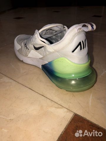 Кроссовки Nike 270 Кроссовки Nike 270