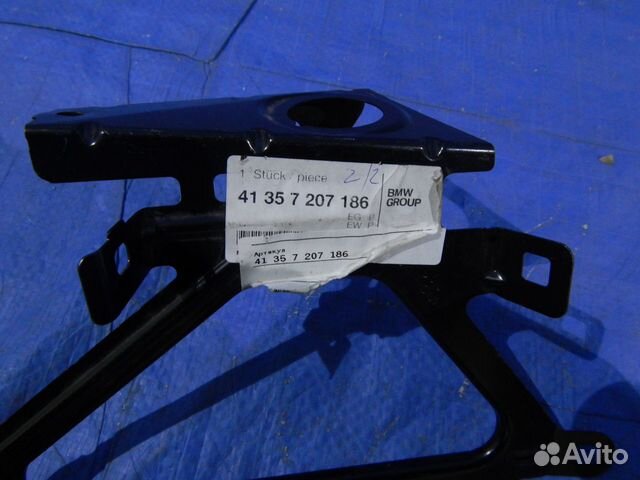 Кронштейн крепления крыла переднего правого BMW 7