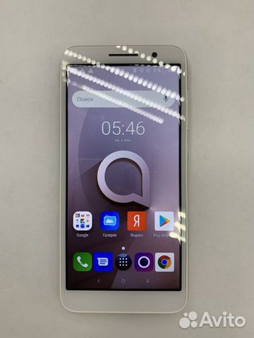 Смартфон Alcatel с поддержкой 4G золотой Смартфон Alcatel с поддержкой 4G золотой