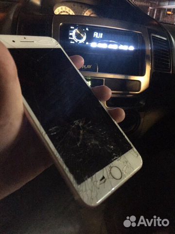 Телефон iPhone Телефон iPhone