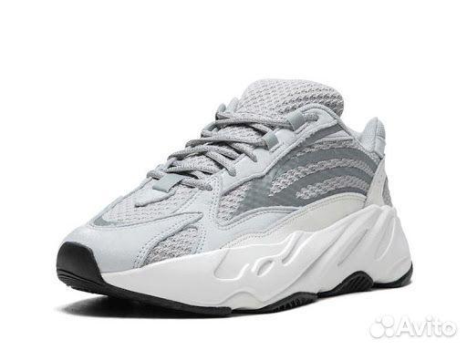 Adidas Yeezy Boost 700 серые Adidas Yeezy Boost 700 серые