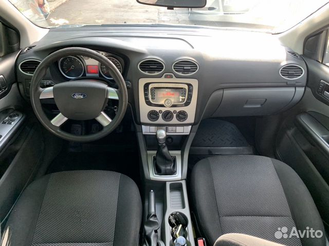 Ford Focus 1.8 МТ, 2010, битый, 120 000 км