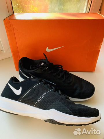 Кроссовки черные Nike Найк