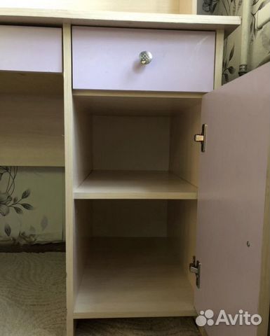 Стол компьютерный