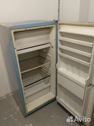 Холодильник Холодильник