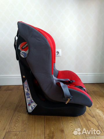 Детское автокресло Chicco 9-18 кг Isofix