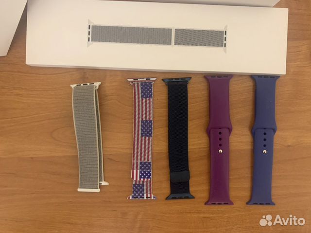 Apple Watch series 4 44 mm Apple Watch series 4 44 mm