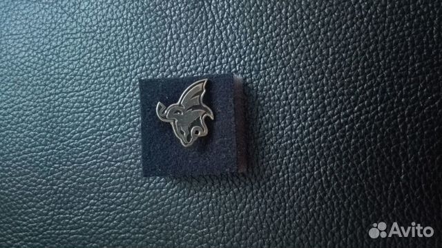 Серебряный значок