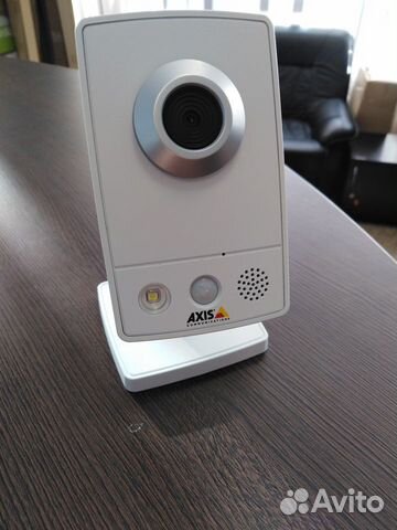 Камера axis М 1031-W, М 1034-W, axis P5512