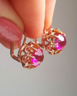 Золотые советские серьги с рубинами Кувшинки