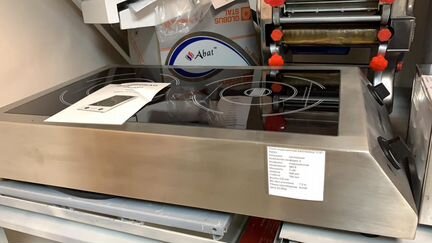 Индукционная плита