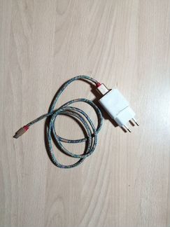 Зарядное устройство huawei 2А + RED line 1А