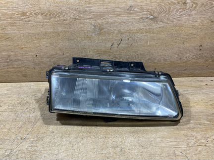 Фара правая Citroen Xantia дорест 141650