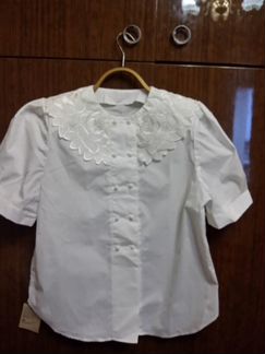 Блуза с вышивкой новая р 50