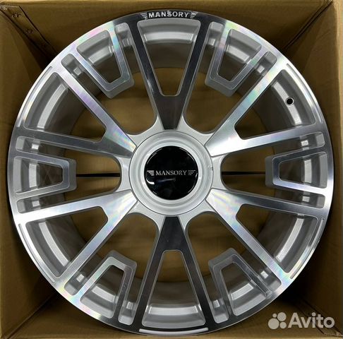 Диски на Range Rover Velar Рендж Ровер Велар R22