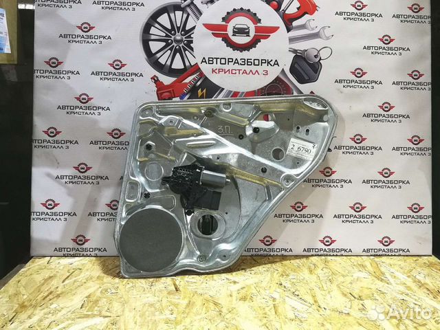 Стеклоподъемник задний правый Volkswagen Passat b5