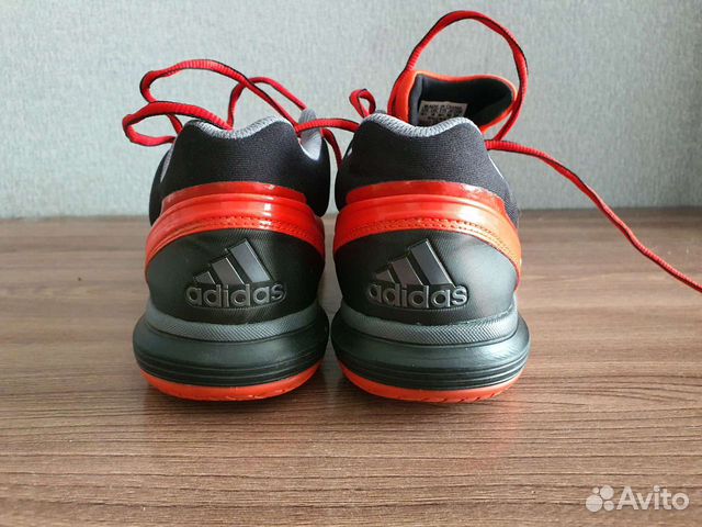 Кроссовки Adidas original 44