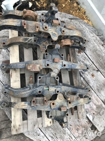 Кронштейн пневморессоры левый правый MAN ман