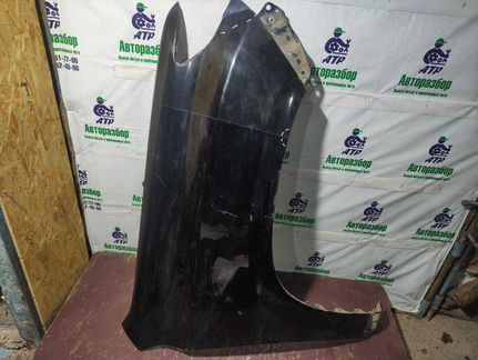 Крыло переднее правое Toyota Land Cruiser Prado
