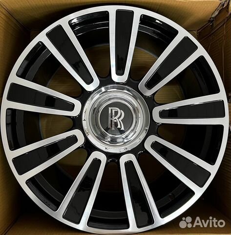 Диски на Rolls Royce R21 Оригинальный дизайн