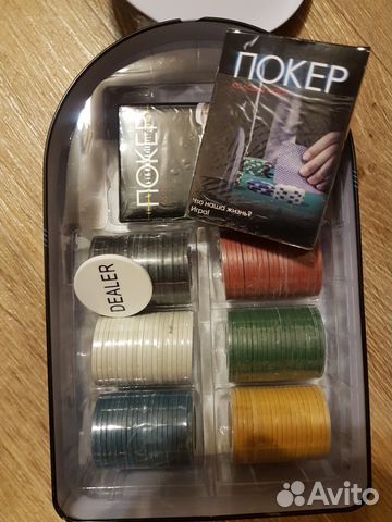 Набор для игры в покер 100 фишек