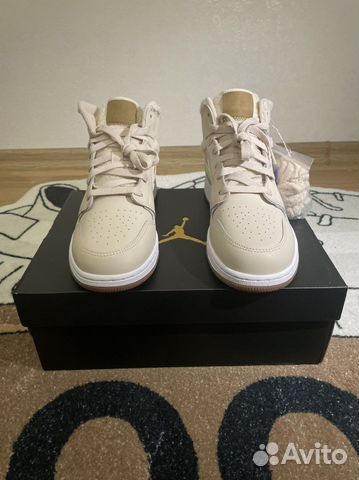 Кроссовки Nike Air Jordan 1 Mid Fleece