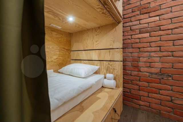 Комната 30 м², 1/4 эт.