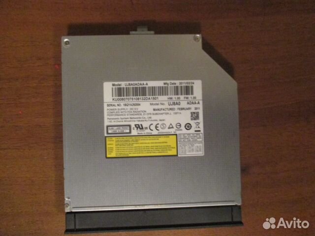 DVD привод UJ8A0adaa-A