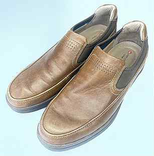 clarks 42