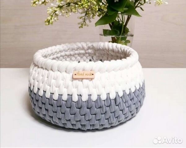 Корзина вязаная