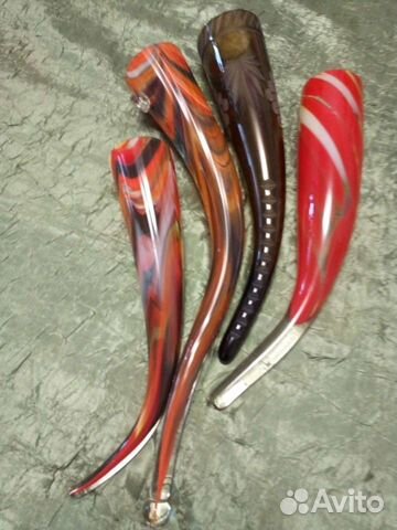 Рога из цветного стекла