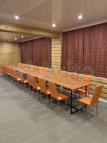 Дом 180 м² на участке 4,8 га