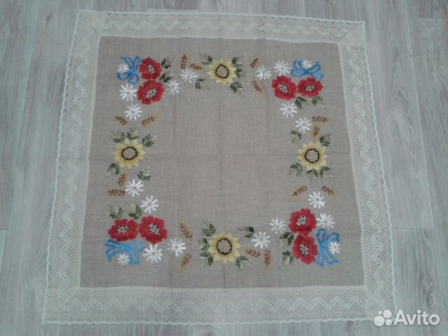 Скатерть и рушники с вышивкой, льняные, новые