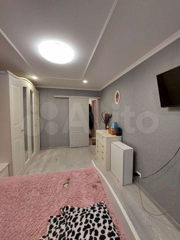 2-к. квартира, 40 м², 2/9 эт.