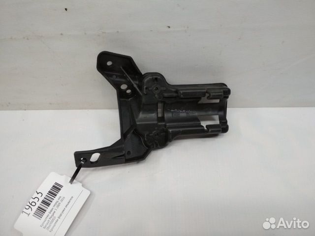 Кронштейн фары передний левый Renault Megane 3