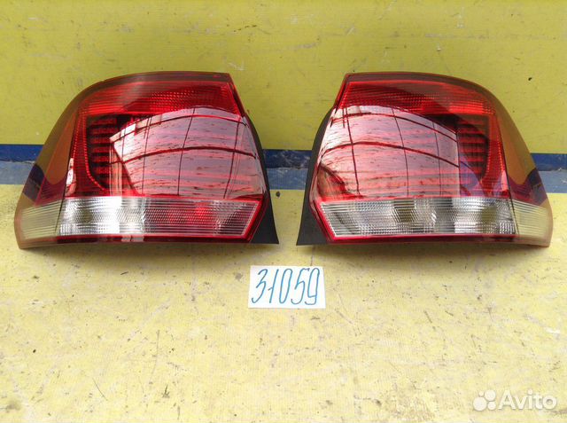 Volkswagen Polo седан Фонарь задний Левый и Правый