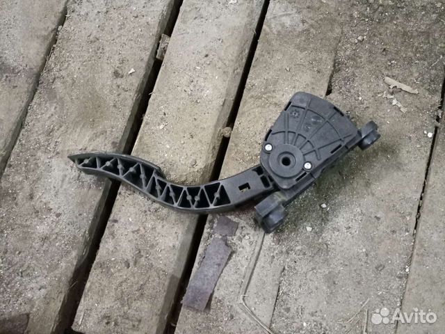 Педаль газа hyundai solaris