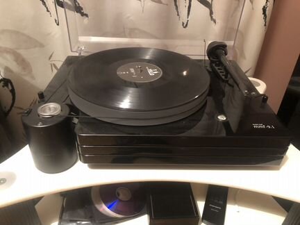 Виниловый проигрыватель Music Hall mmf-9.1