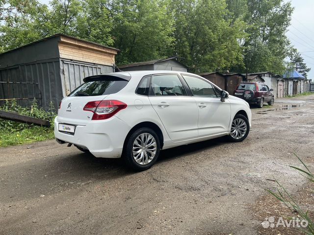 Citroen C4 1.6 МТ, 2012, 180 000 км