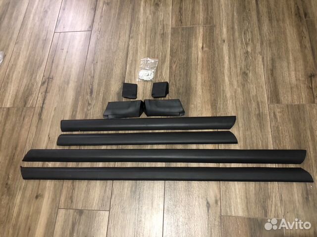 Молдинги дверей Ауди 100 А6 45 кузов с4 нижние