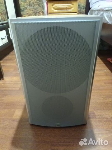 Сабвуфер Canton