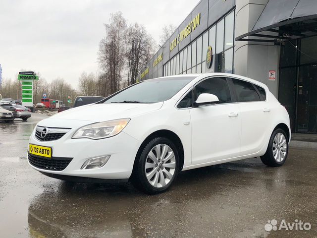 Opel Astra 1.6 МТ, 2011, 165 000 км