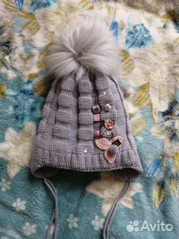 Шапка для девочки новая