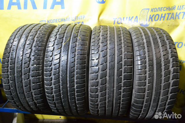 Kumho I'Zen KW27 245/45 R18