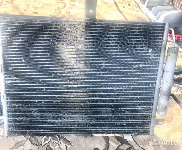 Радиатор кондиционера Лэндровер