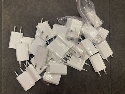 Оригинальное зарядное устройство Apple MD813ZM/A