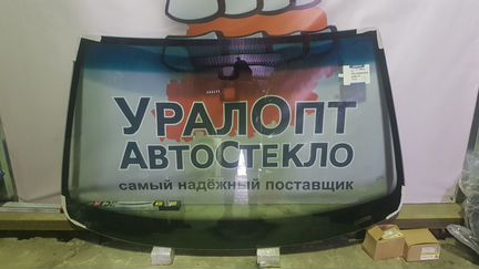 Лобовое стекло VW Transporter T5
