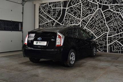 Toyota Prius, 2015