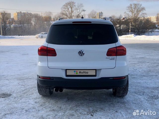 Volkswagen Tiguan 2.0 AT, 2012, 166 000 км